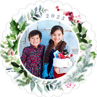 Winter Trim Wreath Front