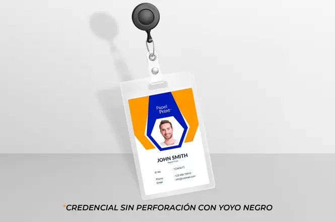 Credenciales en PVC + Lanyards +Porta Credencial 1