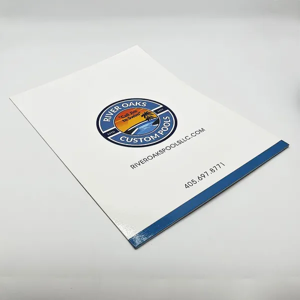 https://d2zn16t8uygl6t.cloudfront.net/printleaf/images/product/Presentation_Folders-3.jpg