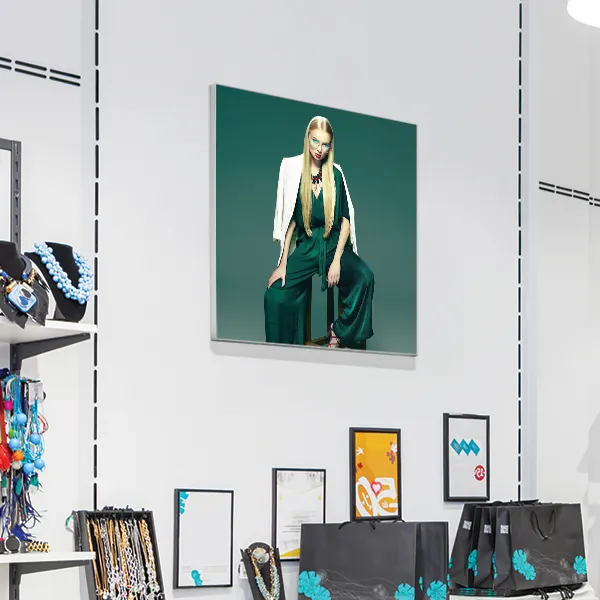 https://d2zn16t8uygl6t.cloudfront.net/printleaf/images/product/aspen-4x4-seg-display-1.jpg