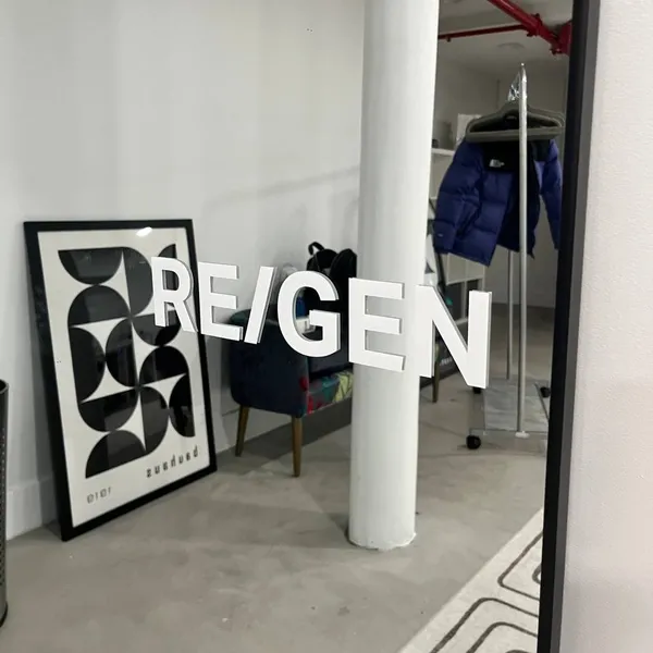 Vinyl Lettering 4
